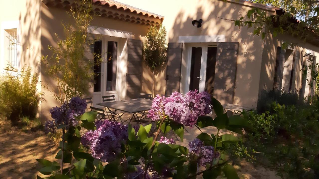 Les Lilas Des Chenes Piolenc Zewnętrze zdjęcie